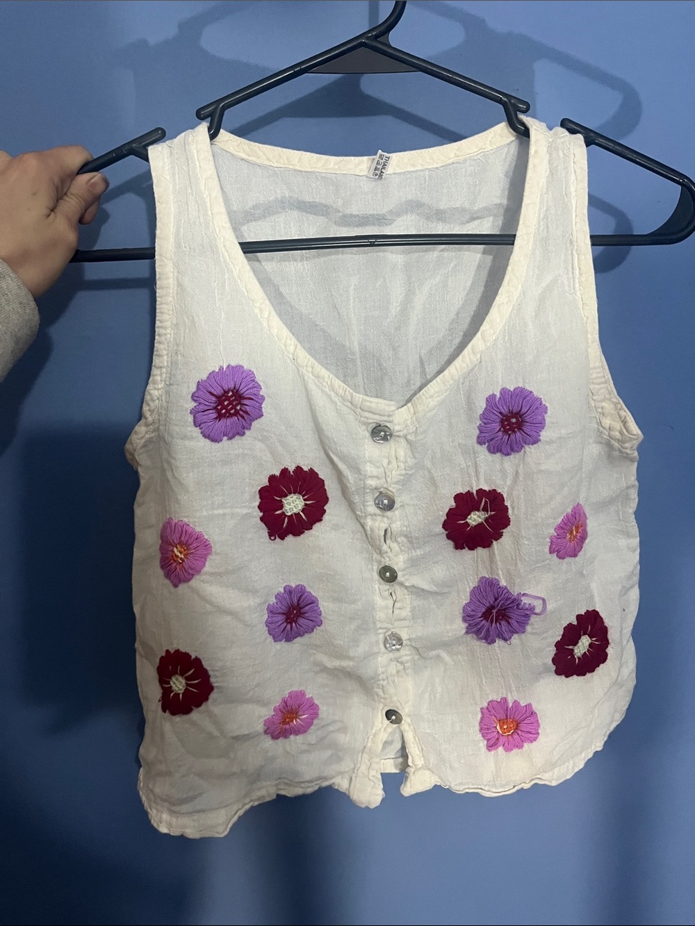 White Embroidered Floral Button-Front Crop Top